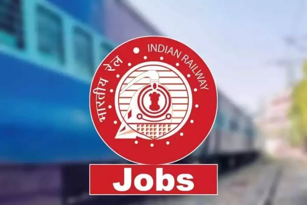 Railway Job: रेलवे में ड्राइवर की निकली है बंपर भर्ती, 18 हजार से ज्यादा पदों पर होगी नियुक्तियां