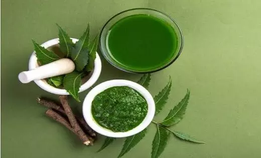 Skin Care: मानसून की औषधि है नीम की पत्तियां, कील मुंहासे समेत इन समस्याओं को करती है दूर