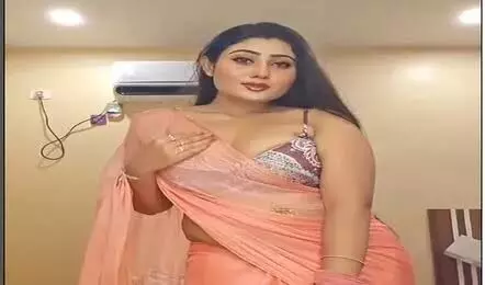 Indian Bhabhi ने शेयर किया बेडरूम से ऐसा वीडियो की आप की भी धडकनें हो जाएगी तेज.. देखें VIDEO