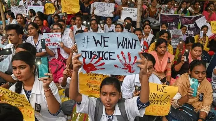 Lady Doctor Rape and Murder Case: जूनियर डॉक्टर की हत्या के विरोध में कर दिया देश भर में हड़ताल का एलान, सभी सेवाएं रहेंगी बंद