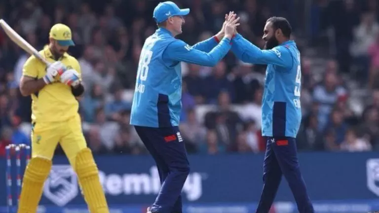 Adil Rashid का हाहाकार, वनडे में रचा इतिहास, इन दिग्गजों को पछाड़ा