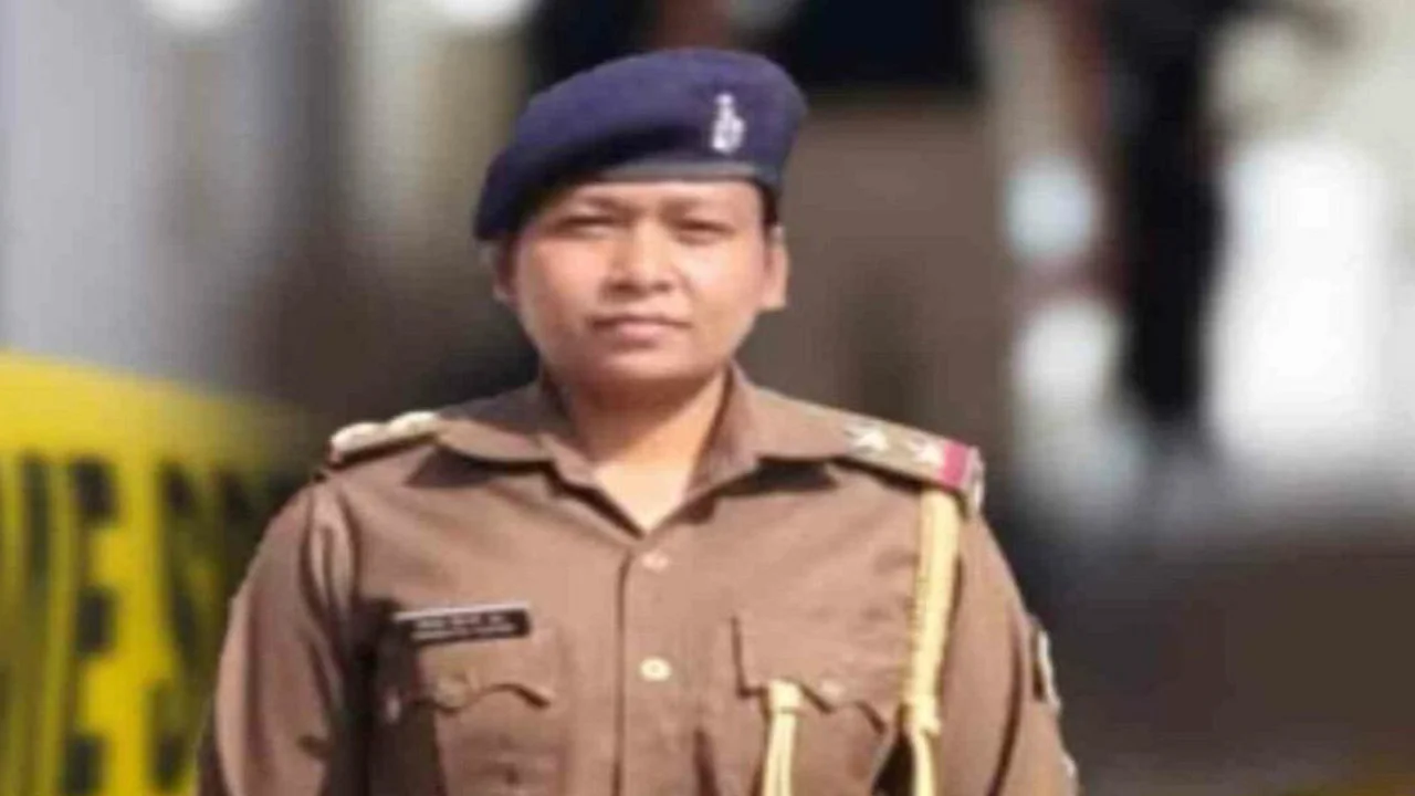 पुलिसकर्मियों पर गिरेगी गाज : महिला दरोगा को गाड़ी से रौंदने मामले पर DGP  सख्त...पशु तस्करों को संरक्षण देने वाले पुलिसकर्मियों की कुंडली तैयार करने के निर्देश