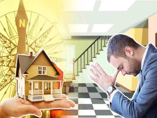 Vastu Tips : नही बढ़ रही सैलरी या रुका हुआ है प्रमोशन ...तो ऑफिस डेस्क पर रखें यें चीजें, खोल देगी तरक्की के रास्ते