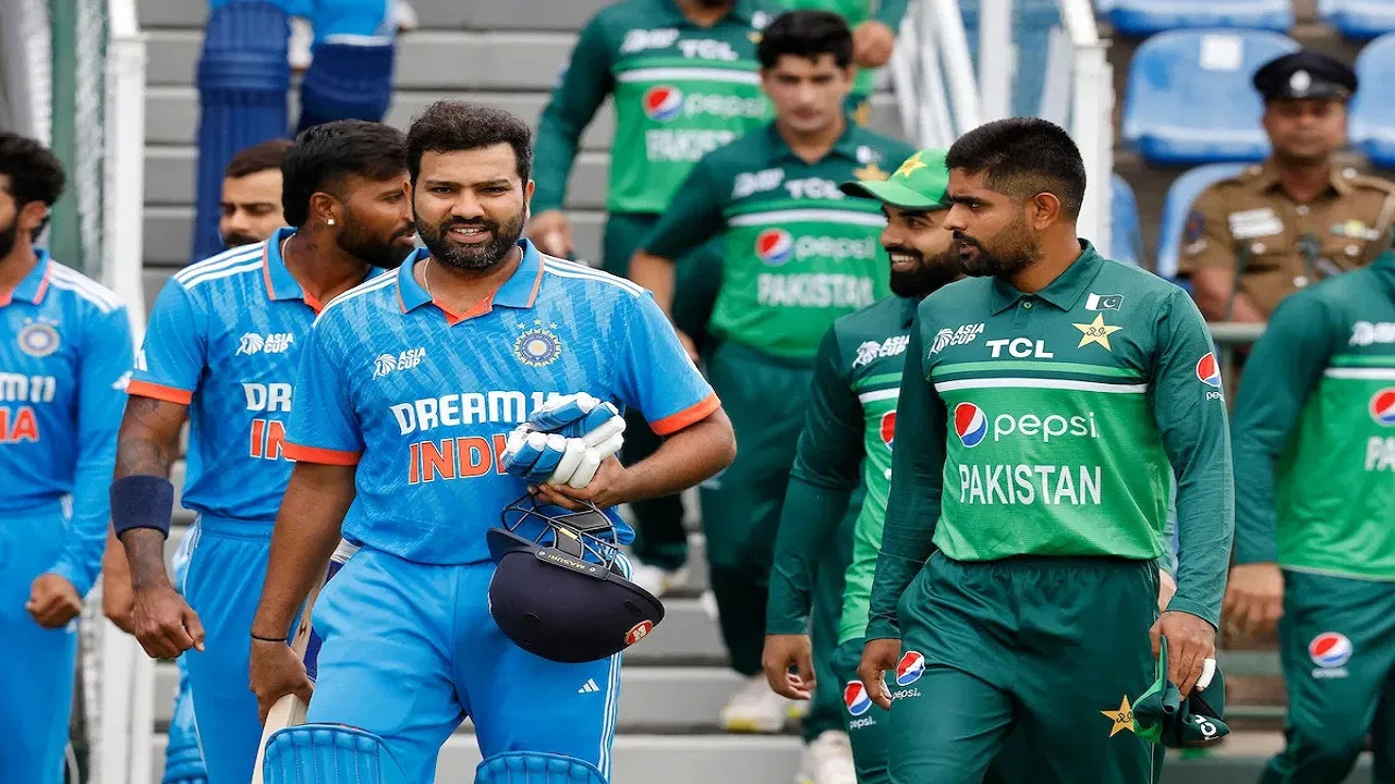 ICC Ranking: Asia Cup जीतने के बावजूद भारत का टूटा दिल, पाकिस्तानी टीम फिर बन गयी नंबर-1, जानिये भारत को कौन सी गलती पड़ गयी भारी