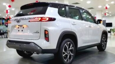 28Km माइलेज के साथ launch हुई शक्तिशाली इंजन वाली Toyota Hyryder Mini Fortuner Car