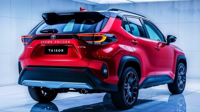 चार्मिंग look में launch हुई शक्तिशाली इंजन और अपडेटेड फीचर्स वाली Toyota Urban Cruiser Taisor की SUV कार