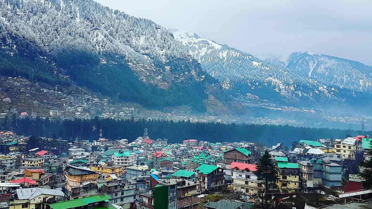 Tourism: This place has become people's favorite destination....you must also plan to visit this weekend..
