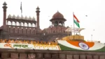 लाल किले से तिरंगा फहराने का मौका इन 2 प्रधानमंत्रियों को कभी नहीं मिला! एक वजह जानकर चौंक जाएंगे